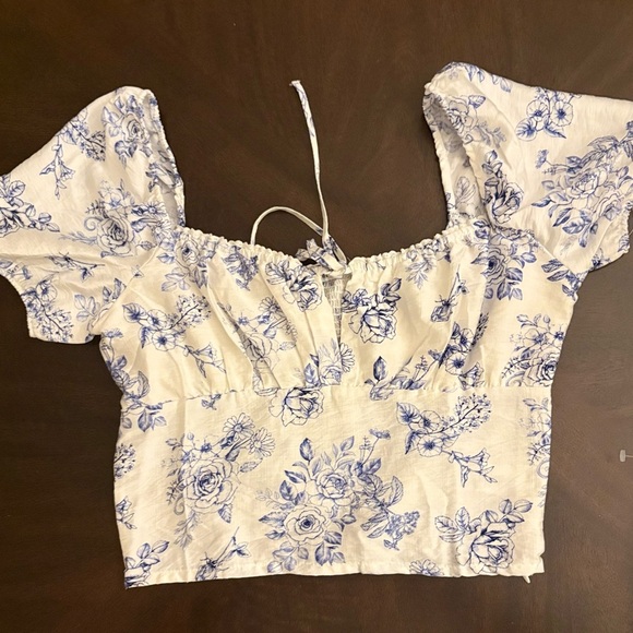 Love Tree 2 Piece Off Shoulder Balloon Skirt Floral Set - Picture 12 of 16